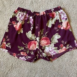 Women’s Fashion Nova Floral Flowy Lightweight Shorts Size Medium